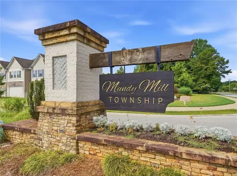 3645 Prospect Point Dr, Oakwood, GA 30566