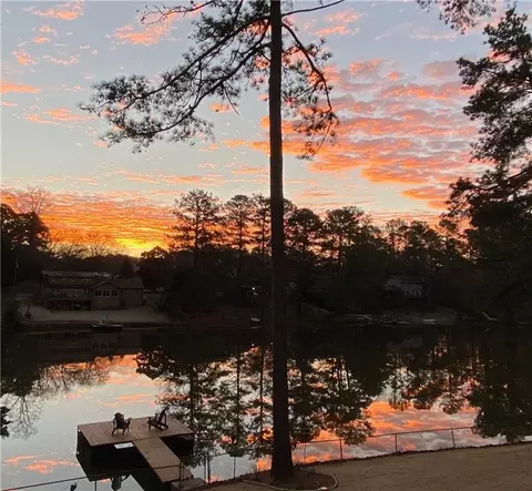1155 Lake Dr, Roswell, GA 30075