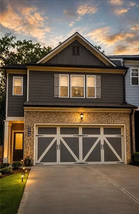 5649 Overview Dr, Flowery Branch, GA 30542