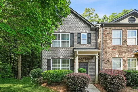 1618 Bayrose Cir, Atlanta, GA 30344