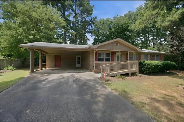 19 N Trail Trl, Dallas, GA 30157