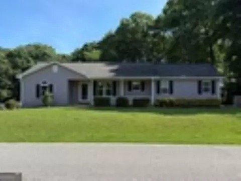 384 Sam Brown Blvd, Commerce, GA 30529