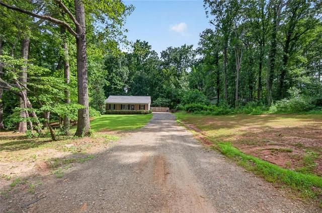 180 Mccready Drive Dr, Dallas, GA 30157