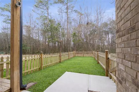 Exterior - 5135 Arnold St, Covington, GA 30014 photo 5 of 7