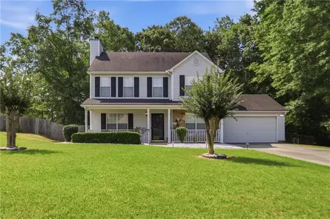 3740 Michaels Creek Way, Loganville, GA 30052