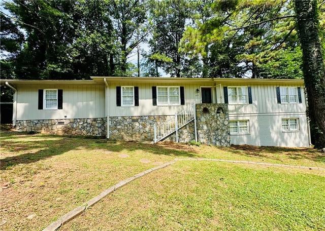 177 Old Rosser Rd SW, Lilburn, GA 30047