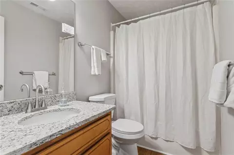 Bath - 35 Mountainview Ter, Covington, GA 30016 photo 1 of 4