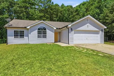 Exterior - 35 Mountainview Ter, Covington, GA 30016 photo 3 of 7