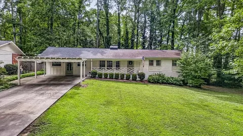 3619 Lake Dr SE, Smyrna, GA 30082