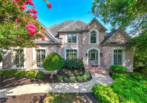 735 Bethany Green Ct, Milton, GA 30004