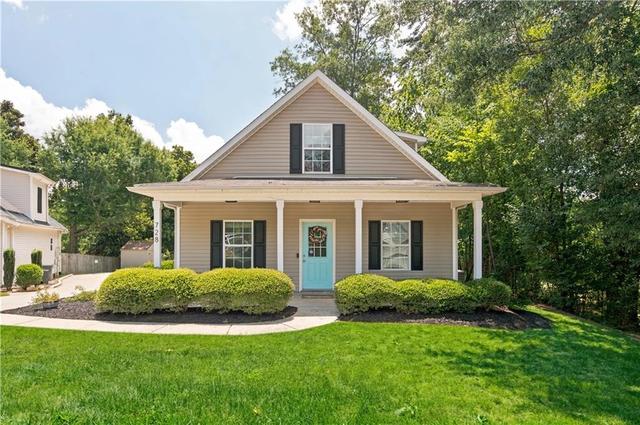 728 Skyview Dr NE, Marietta, GA 30060