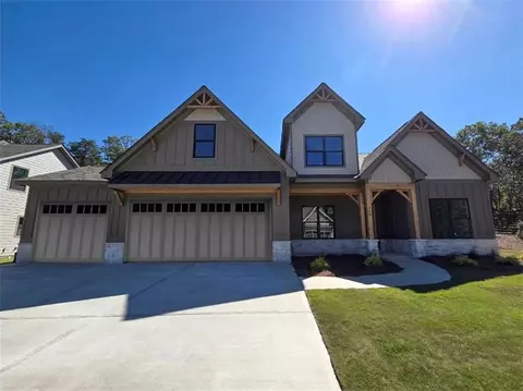 100 Cherokee Cv, Waleska, GA 30183