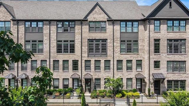 6715 Prelude Dr, Atlanta, GA 30328