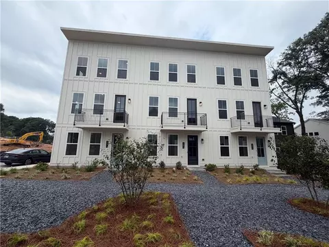 498 Burroughs St SE #323, Atlanta, GA 30315