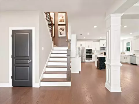Entry Way - 542 Flying Bolt Run, Canton, GA 30115 photo 3 of 6