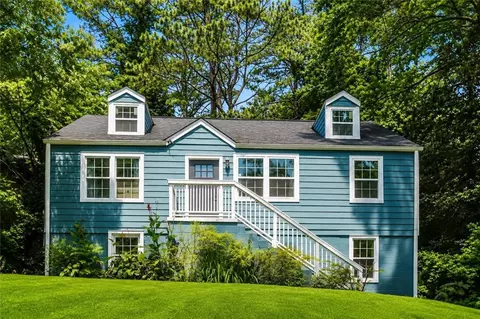 90 Whitaker Cir NW, Atlanta, GA 30314