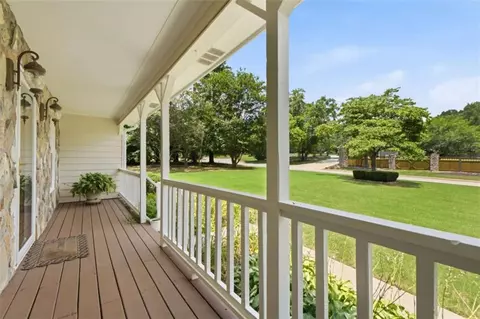 Exterior - 230 Pine Tree Ln, Mcdonough, GA 30252 photo 4 of 9