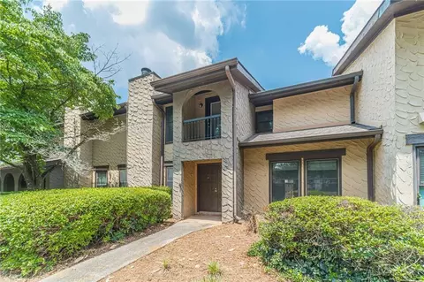 6217 Barcelona Dr, Peachtree Corners, GA 30092