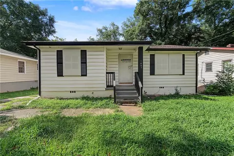 1001 Moreland Dr SE, Atlanta, GA 30315