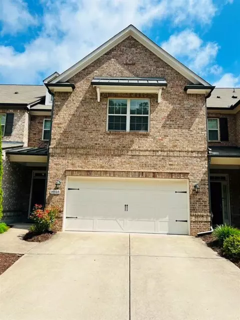 9848 Cameron Parc Cir, Johns Creek, GA 30022