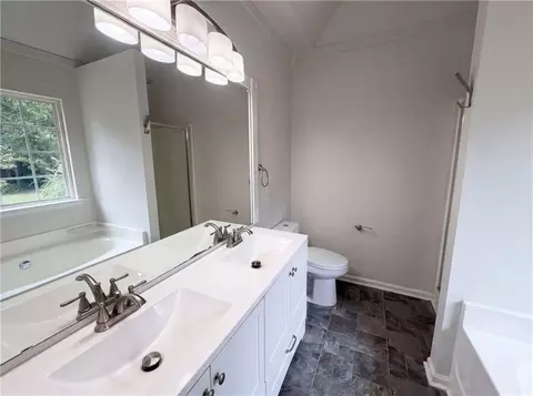 305 Cobb Ct, Hampton, GA 30228 photo 16