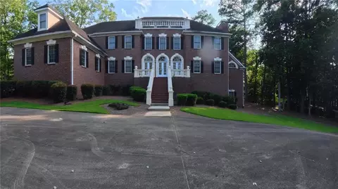 2385 Hopewell Plantation Dr, Alpharetta, GA 30004