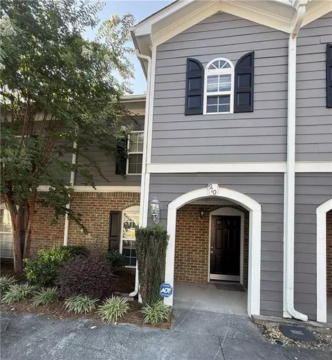 910 Summer Pl, Norcross, GA 30071