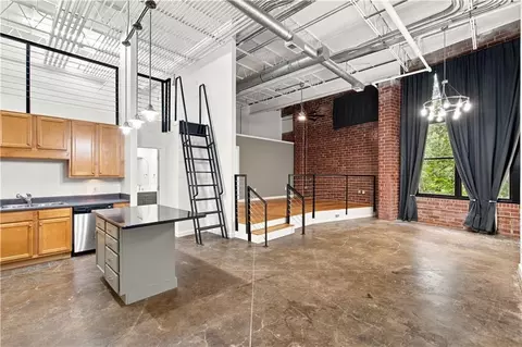 174 Chester Ave SE #110, Atlanta, GA 30316