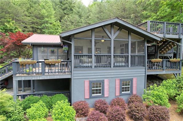 422 Timpson Cove Rd, Clayton, GA 30525