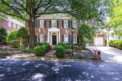 15 Old Paces Pl, Atlanta, GA 30327