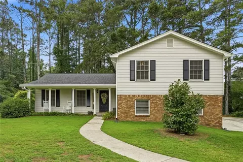 1167 Hutch Ln, Snellville, GA 30078