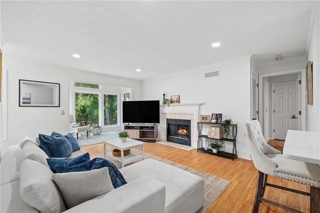 1304 Gettysburg Pl, Atlanta, GA 30350