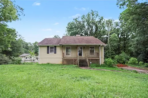 1236 De Leon Ct, Clarkston, GA 30021
