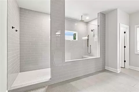 Bath - 3440 Ashfield Point Ave, Duluth, GA 30096 photo 3 of 6