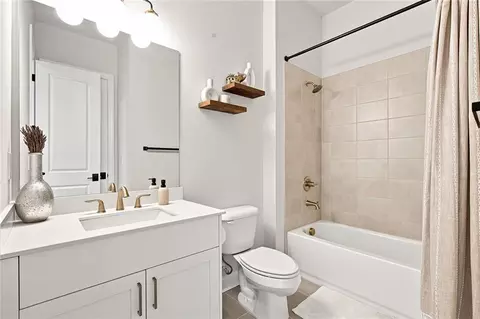 Bath - 3440 Ashfield Point Ave, Duluth, GA 30096 photo 1 of 6