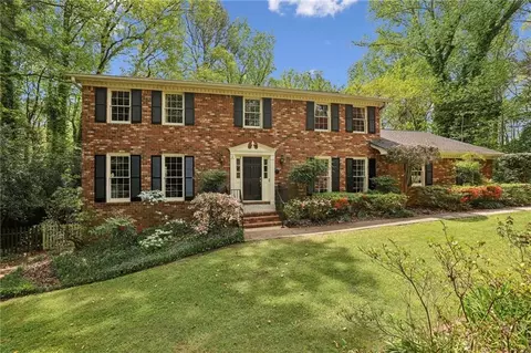 5510 Rodney Ln, Stone Mountain, GA 30087