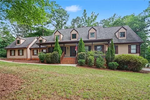 3597 Smithtown Rd, Suwanee, GA 30024