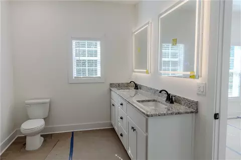 Bath - 632 Campbell Rd, Covington, GA 30014 photo 2 of 3