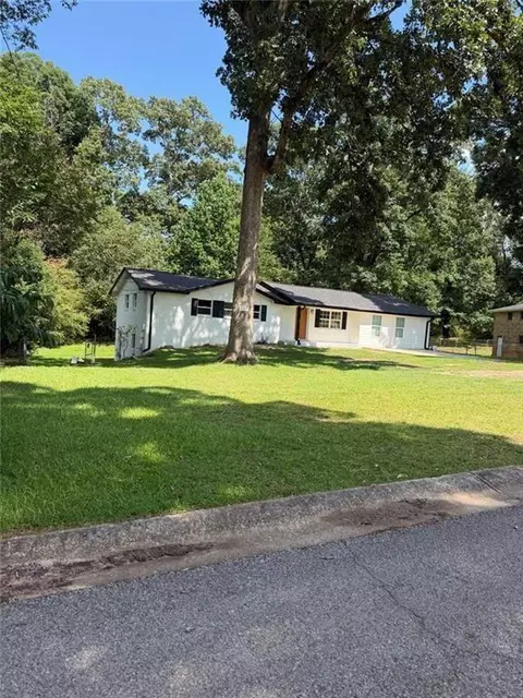 3420 Nina Ct, Douglasville, GA 30135
