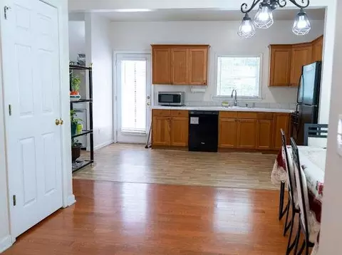 6593 Mills Ct, Stone Mountain, GA 30087