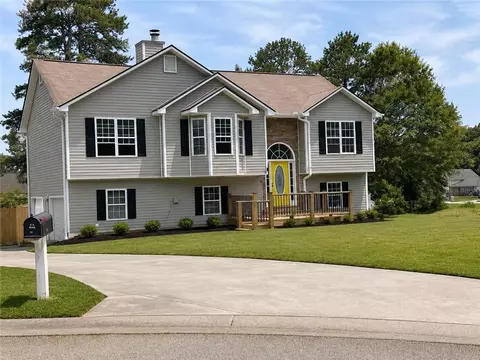 29 Wood Cir, Villa Rica, GA 30180