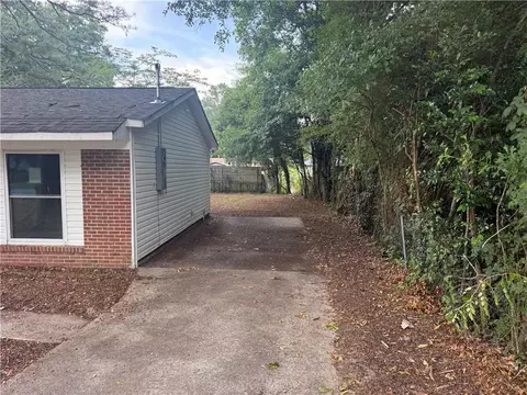 2991 Deeb Dr, Macon, GA 31206 photo 3