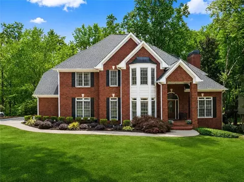 1202 Chadwick Lake Dr, Lawrenceville, GA 30043