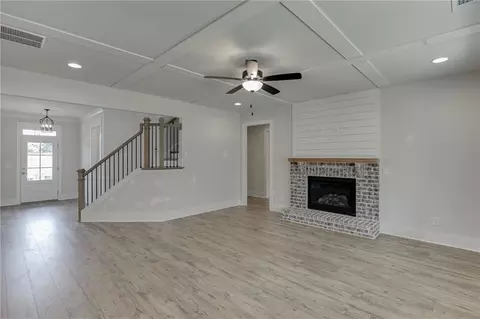 1823 Piney Bend Dr, Buford, GA 30518 photo 11
