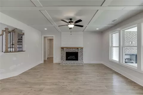 1823 Piney Bend Dr, Buford, GA 30518 photo 10