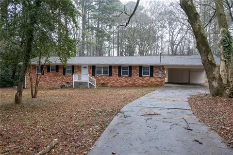 4770 Campbell Dr, College Park, GA 30349