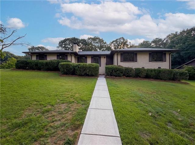 2688 Abington Dr, Snellville, GA 30078