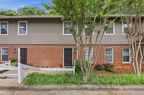 7750 Roswell Rd #9F, Sandy Springs, GA 30350