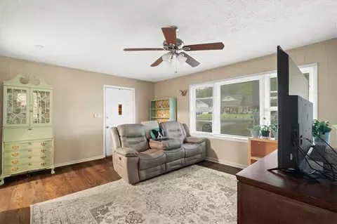 205 Rips Rd, Calhoun, GA 30701 photo 8