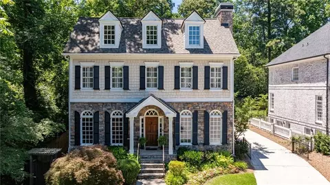 3014 Greendale Dr NW, Atlanta, GA 30327